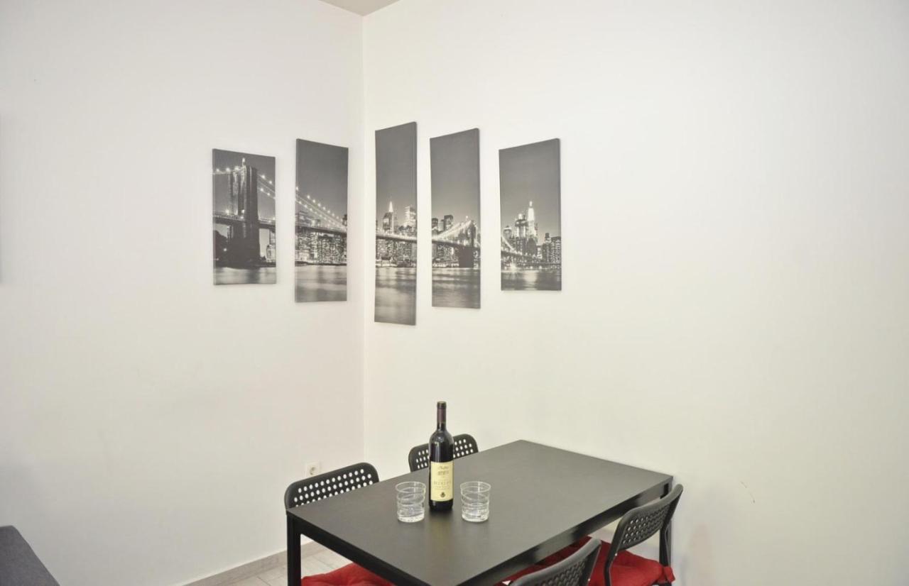 Central Apartment Njegoseva 214 Cattaro Esterno foto